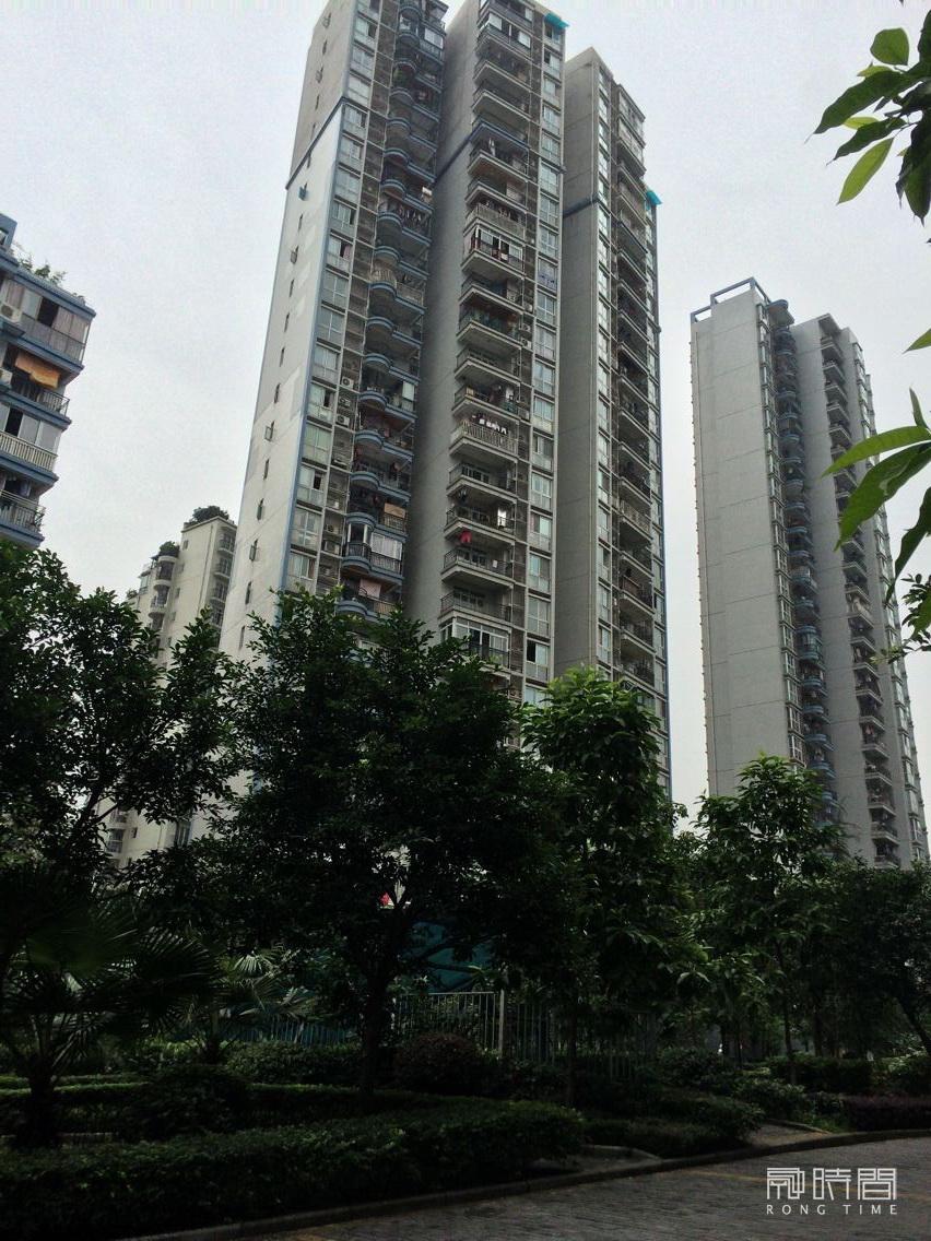 重庆市南岸区回龙路68号（回龙兰湖天）7幢2-1-2号住宅司法拍卖公告