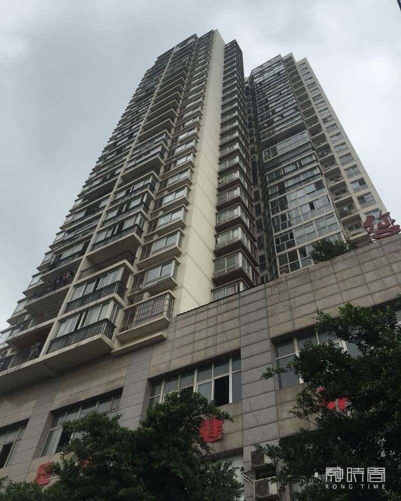 重庆市上佳房地产开发有限公司位于沙坪坝区东风新二村8号（上佳双子鑫座）第三层商业用房司法拍卖公告